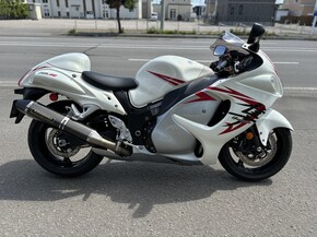 SUZUKI GSX-1300R ハヤブサ